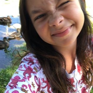 Meet your Posher, Sabrina